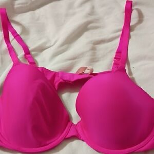 Victoria's Secret Perfect Coverage Hot Pink Bra